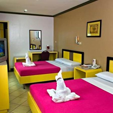 Riverside Inn Babuy Quarto foto